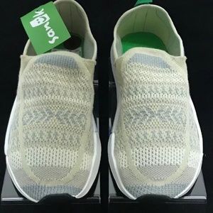 NWT Sanuk Womens Chiba Quest knit size 8